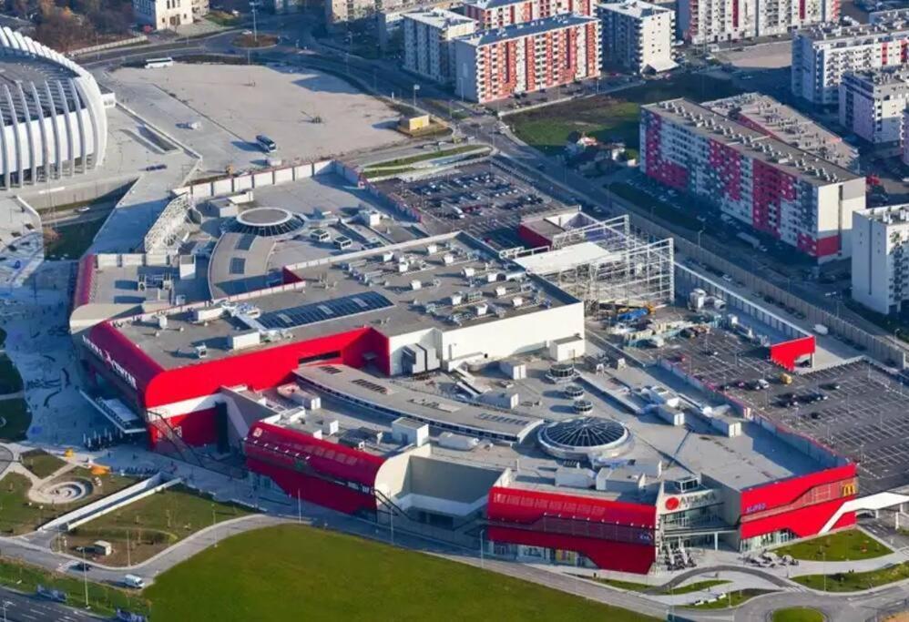 Sunny Day -Arena Zagreb , 2 Bathrooms, 102M², Екстериор снимка